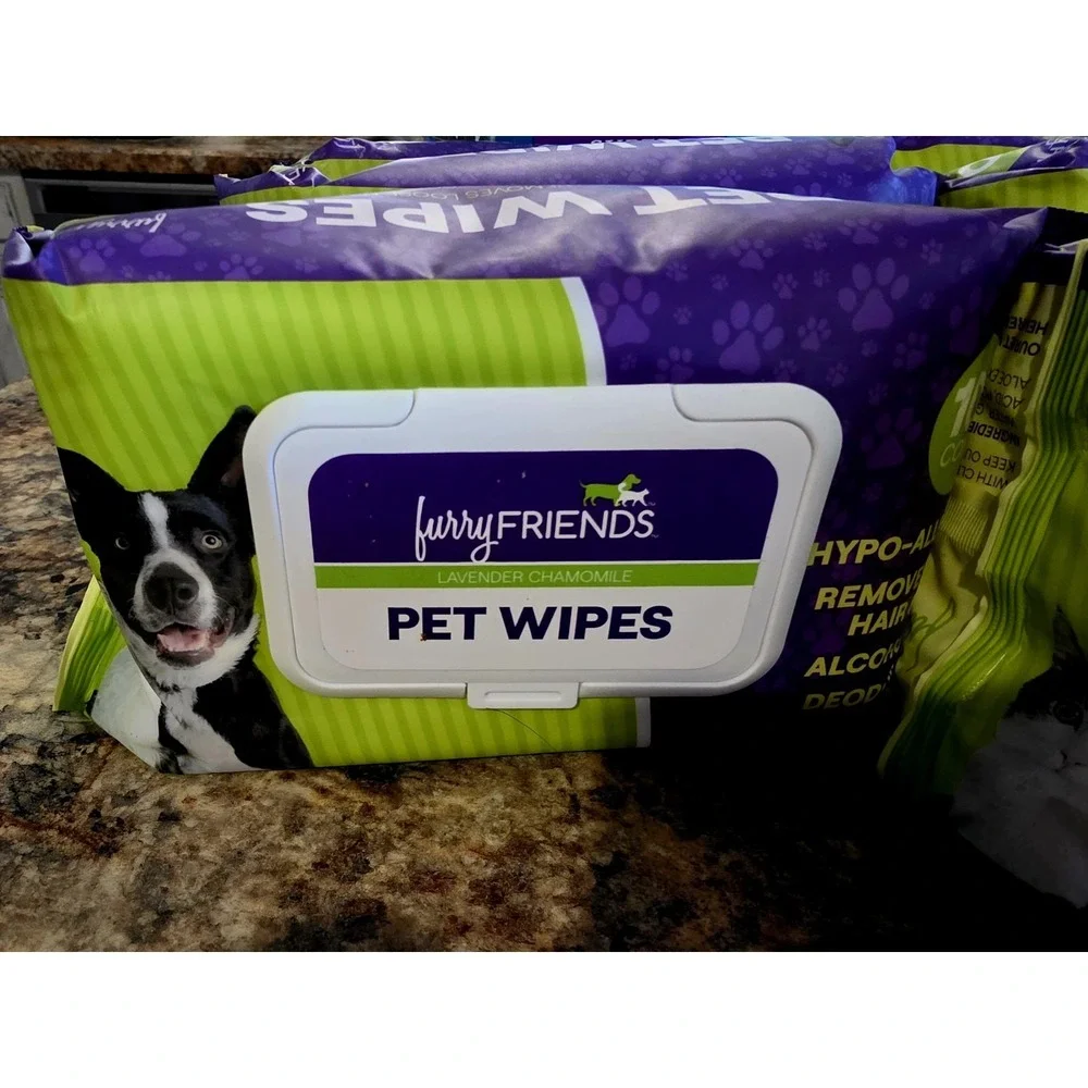 LOT Of 7!.Furry Friends Pet Wipes. Pads. Retriever
